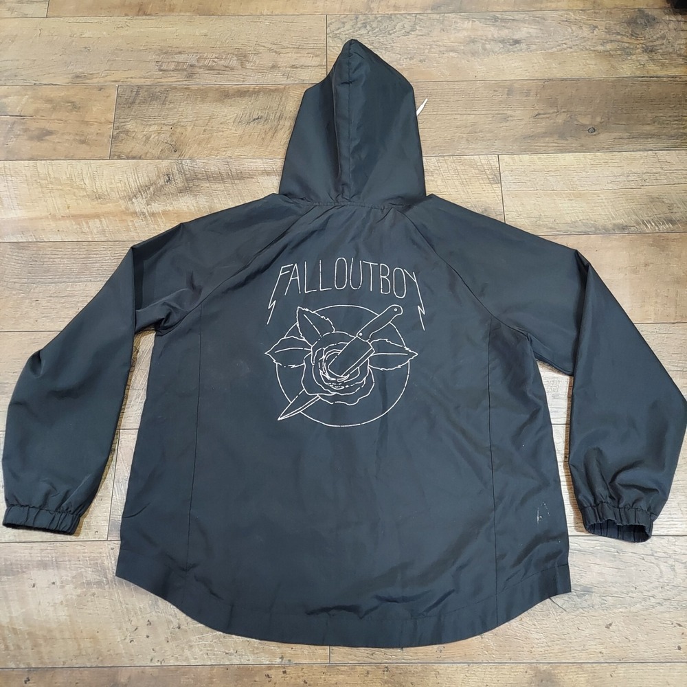 Fall Out Boy Rose Windbreaker 3/4 Zipper Relaxed Fit Black Mesh Lined Large (17)